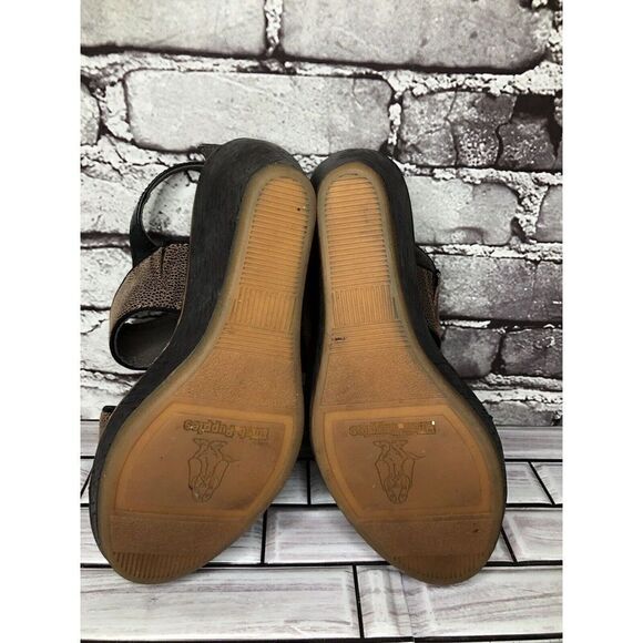 Hush Puppies Taupe Leather Polka Dot Platform Wedges Sandals Women Sz 8M US/39EU - Picture 16 of 16